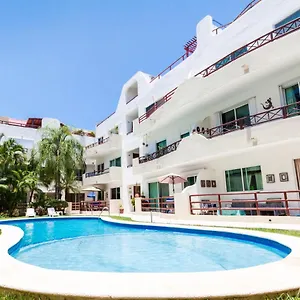 https://margaritas.allrivieramayahotels.com